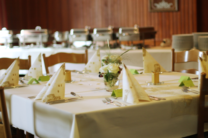 Saal und Räumlichkeiten bei Achim und Elke